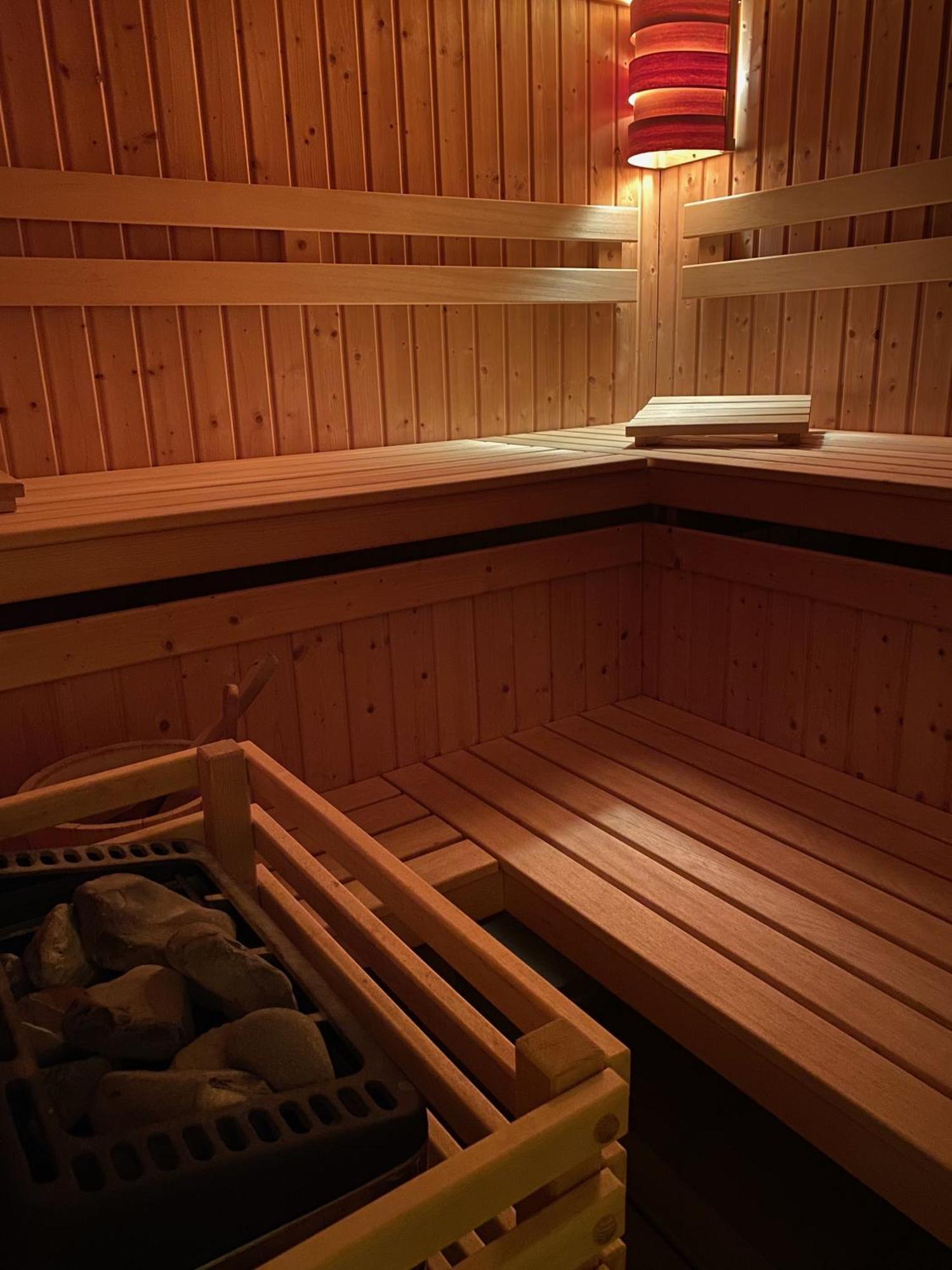 Waterfall Apartment - Cozy Mountain Retreat クランスカゴーラ エクステリア 写真